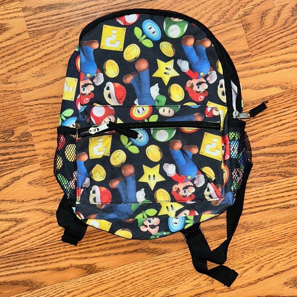 Super Mario Bros Lil’ BackPack